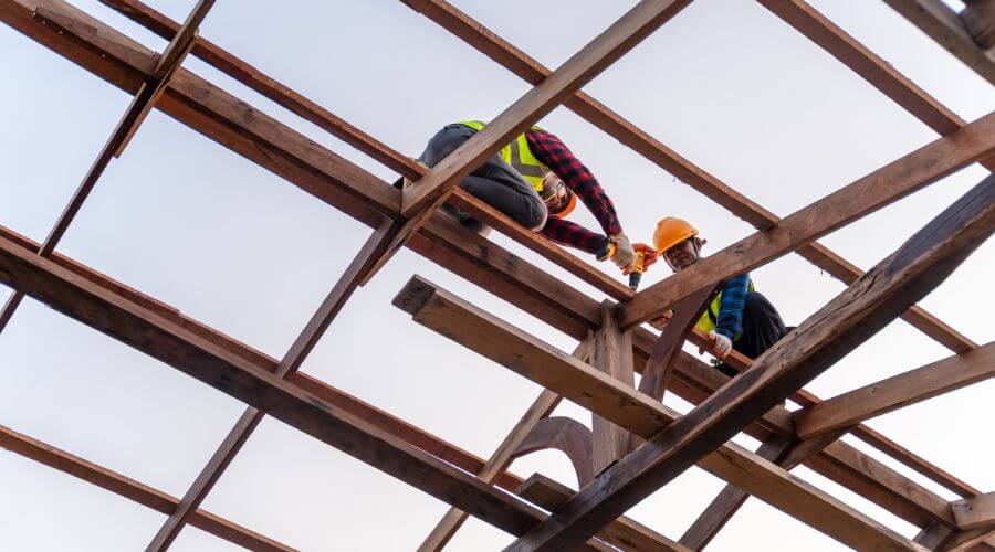 Professional gutter cleaning services in New Holland, OH